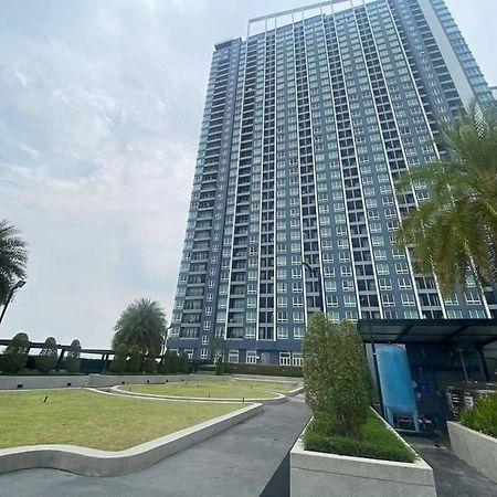 Lucky Home Samrong Banguecoque Exterior foto